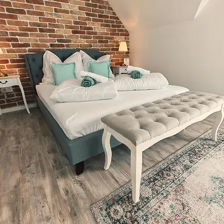 Elisoria Superiors Guest house